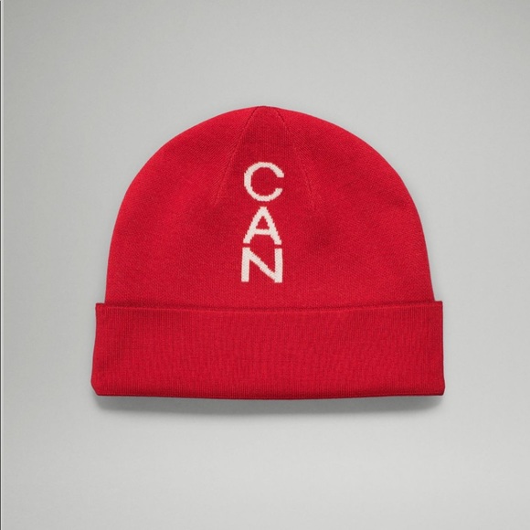 Team Canada Reversible Wool-Blend Beanie - Picture 2 of 7